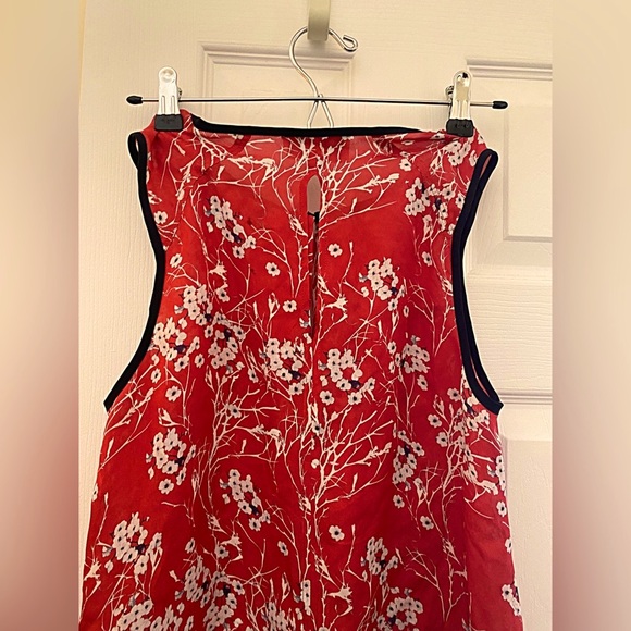 A.L.C. Cherry 🍒 Blossom Silk Chiffon Top Blouse Sleeveless ***With Defec… - Picture 8 of 13